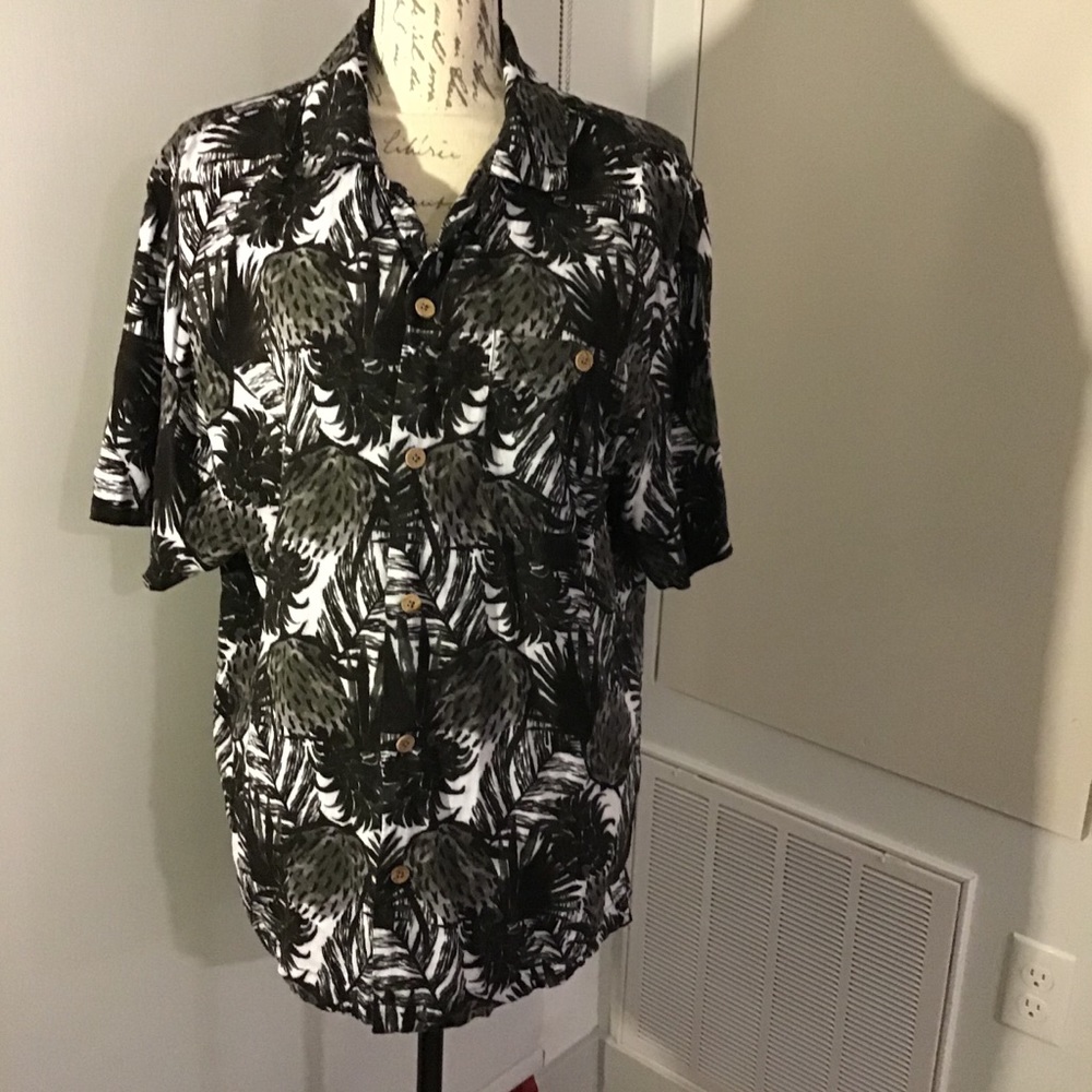 Caribbean Joe Men's Hawaiian Shirt SZ L